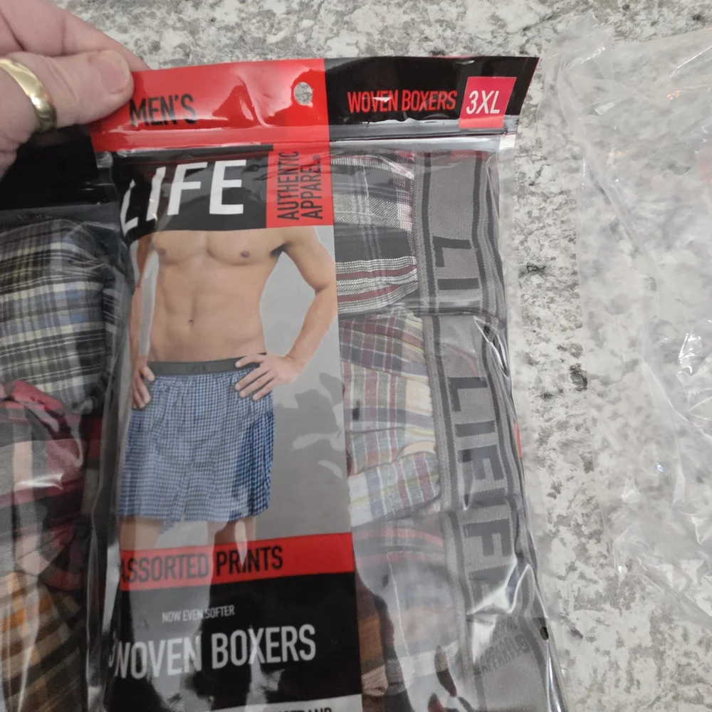 New Sealed 2 Packs Of Men's Assorted Woven Boxers 3pack. Sz 3x